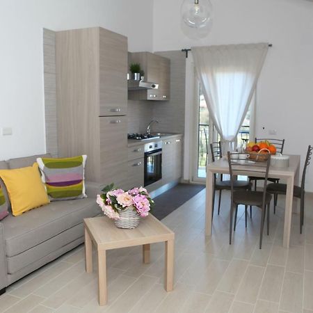 דירות פימונטה Rosy House - Hospitality מראה חיצוני תמונה